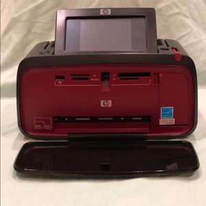 Compact photo printer